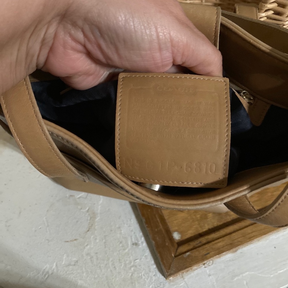 Vintage coach Hudson pebbled leather bag